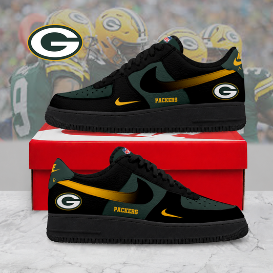 LIMITED EDITION - NEW CUSTOMIZED NFL08 GBP GB PACKERS AF1 SNEAKERS