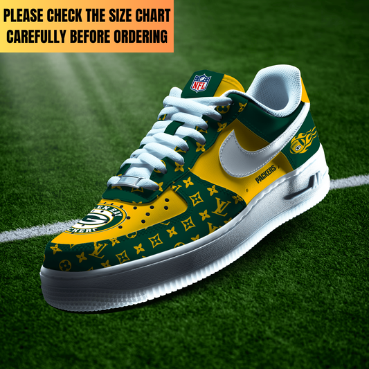 EXCLUSIVE  EDITION - NEW CUSTOMIZED NFL08 GBP GREEN BAY PACKERS AF1 SHOES